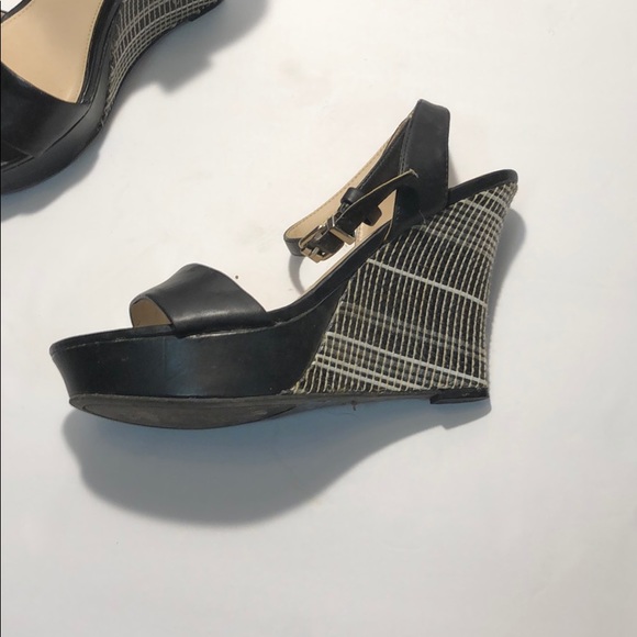 Liz Claiborne wedge heels - Picture 3 of 3